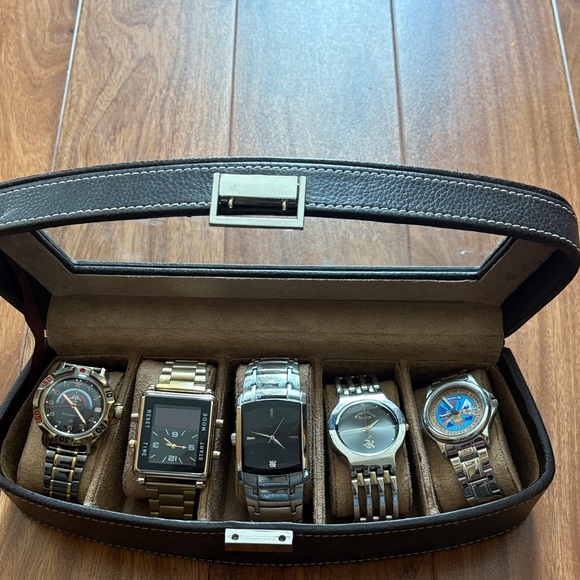 Vintage Collection of 5 Men’s Watches with storage case where